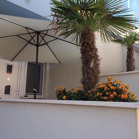 Apartmani Mane تروغير المظهر الخارجي الصورة