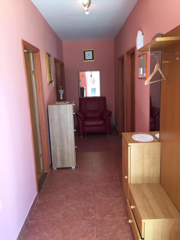 Apartmani Mane تروغير المظهر الخارجي الصورة