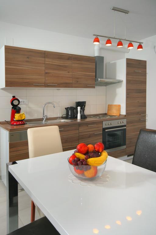 Apartmani Mane تروغير المظهر الخارجي الصورة