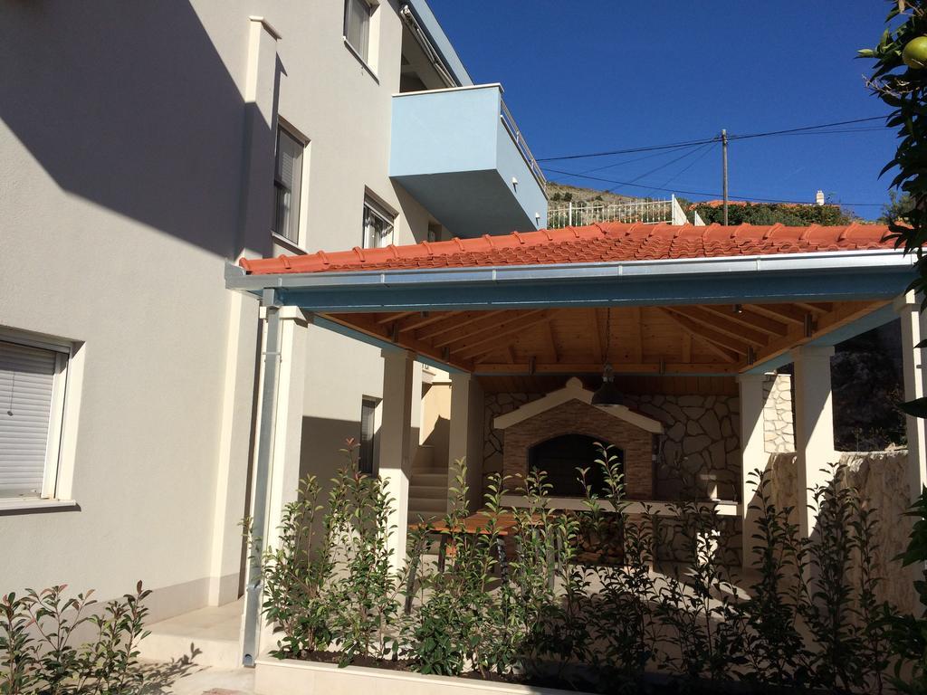 Apartmani Mane تروغير المظهر الخارجي الصورة